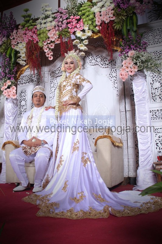PAKET TITANIUM Rp. 46.900.000 (300 Undangan, 600 Orang) Paket Pernikahan Yogyakarta